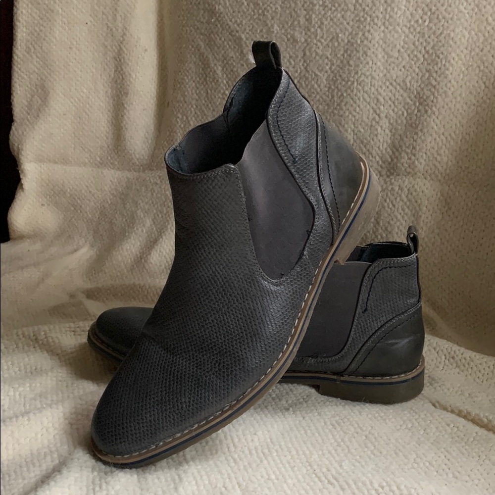 Men’s Gray Leather Alpine Swiss Nash Chelsea Boots GUC